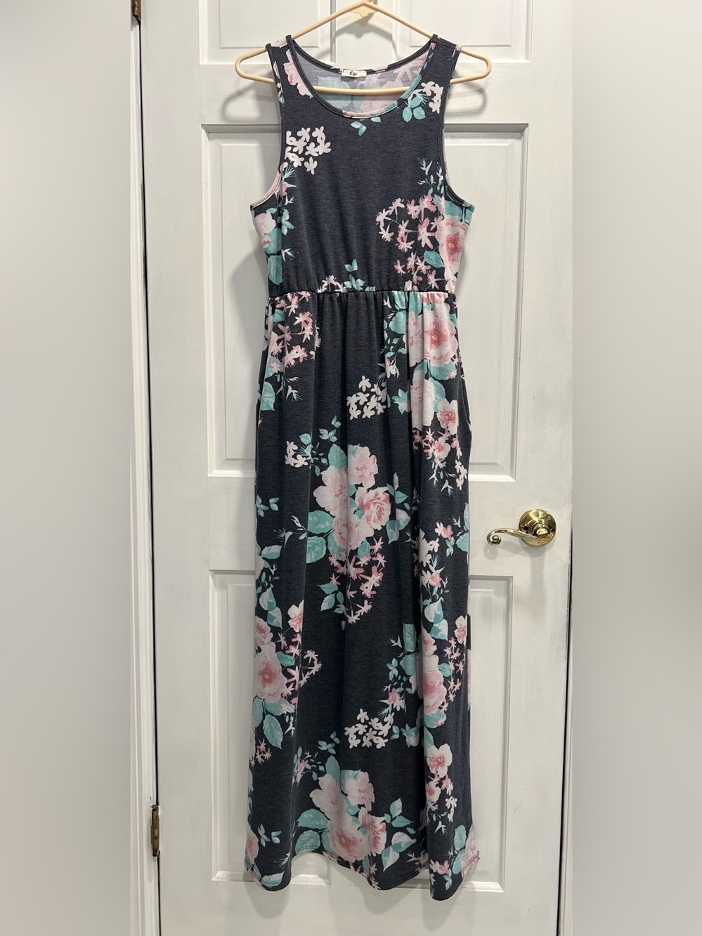 EGS By Eloges Gray Pink White Blue Floral 2 Pocket Maxi Dress SIZE XL Pre Loved